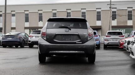 2012 Toyota Aqua G Hybrid image 336902