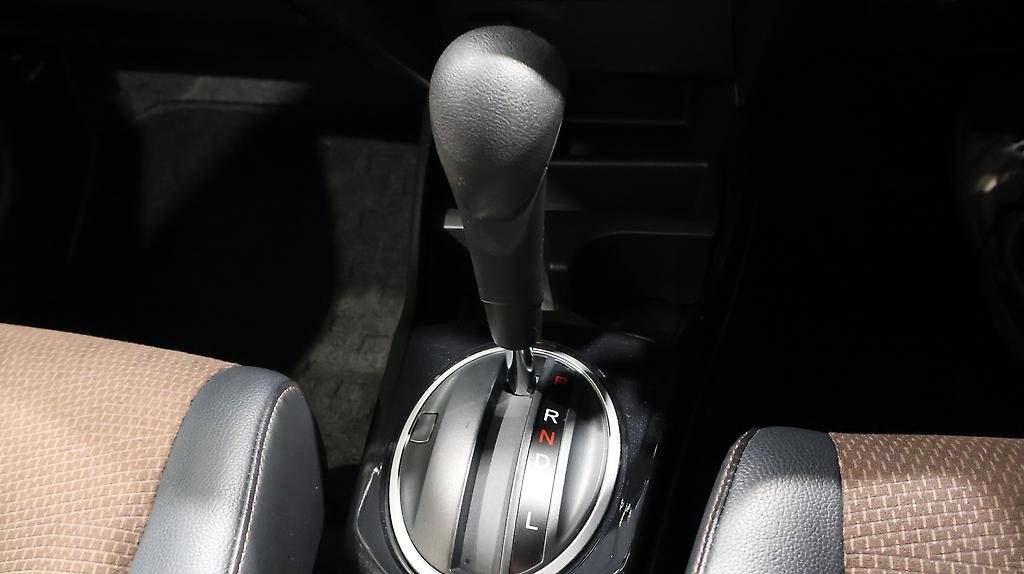 2012 Honda Fit Shuttle Hybrid image 339313