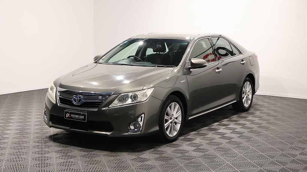 2012 Toyota Camry Hybrid G Package with Cruise Control image 340335
