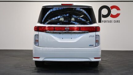 2013 Nissan Elgrand 250 Highway Star image 337415