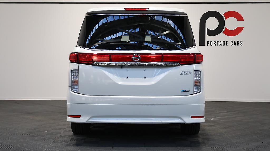 2013 Nissan Elgrand 250 Highway Star image 337415