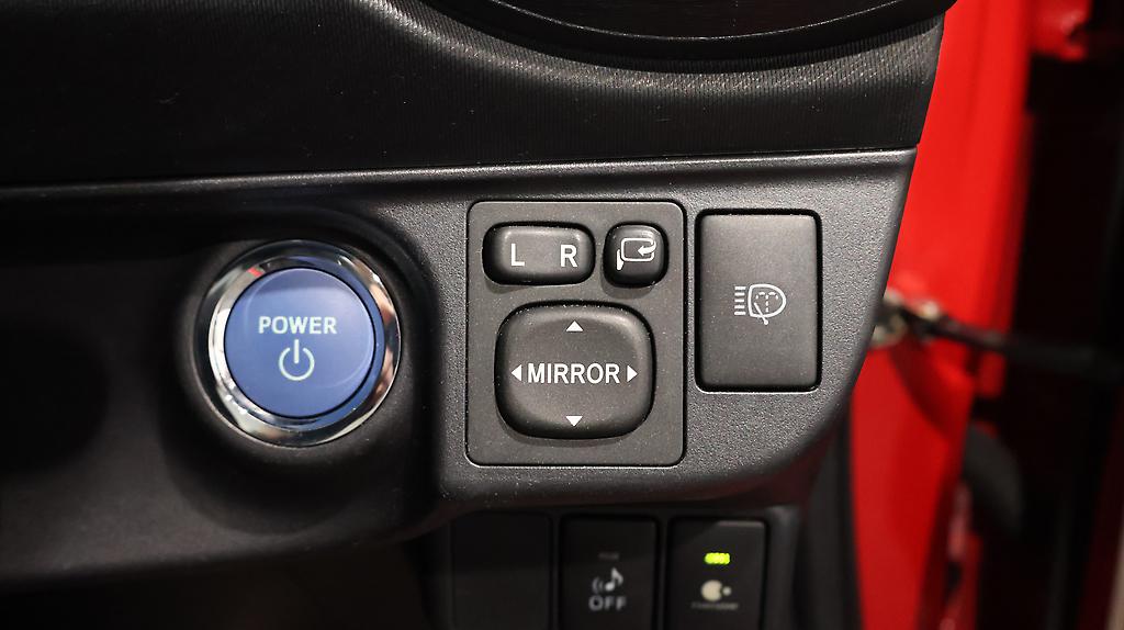2013 Toyota Aqua image 338186