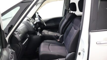 2012 Nissan Serena Hybrid Highway Star S image 337923