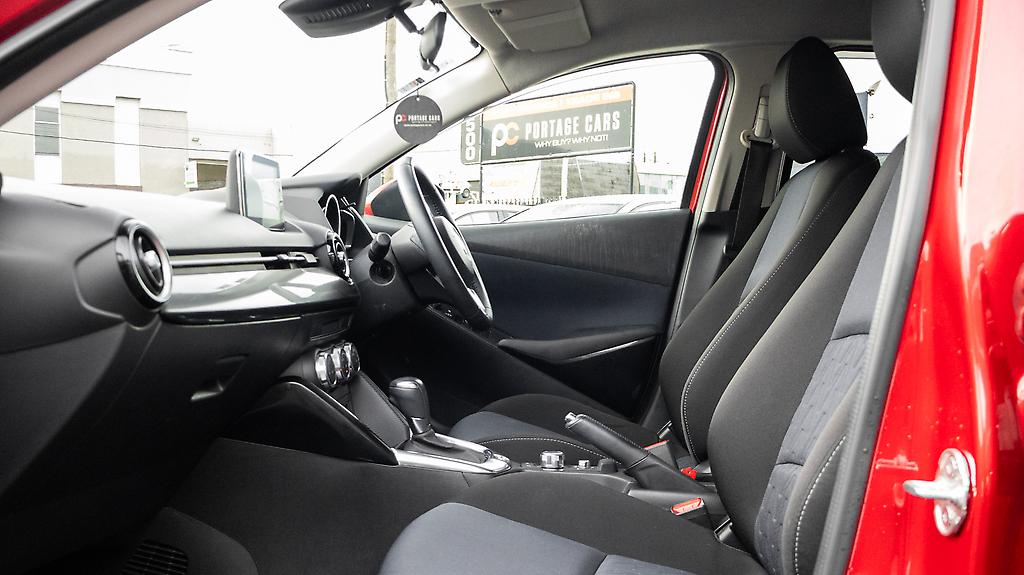 2015 Mazda Demio 13S I stop image 336878
