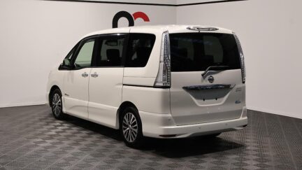 2015 Nissan Serena Hybrid Highway Star S image 340291