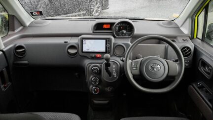2013 Toyota Spade F Model – Push Button Start image 336887