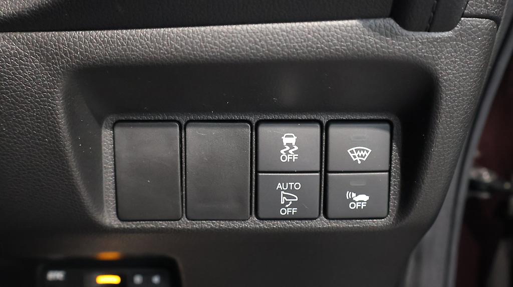 2015 Honda Fit Shuttle Hybrid Hybrid Z image 336814