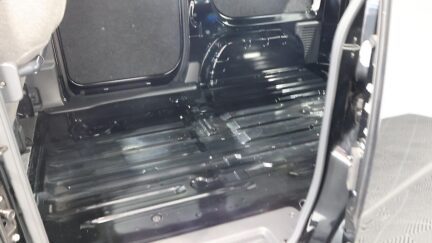 2021 Nissan Nv200 Cargo S, Courier Van image 337037