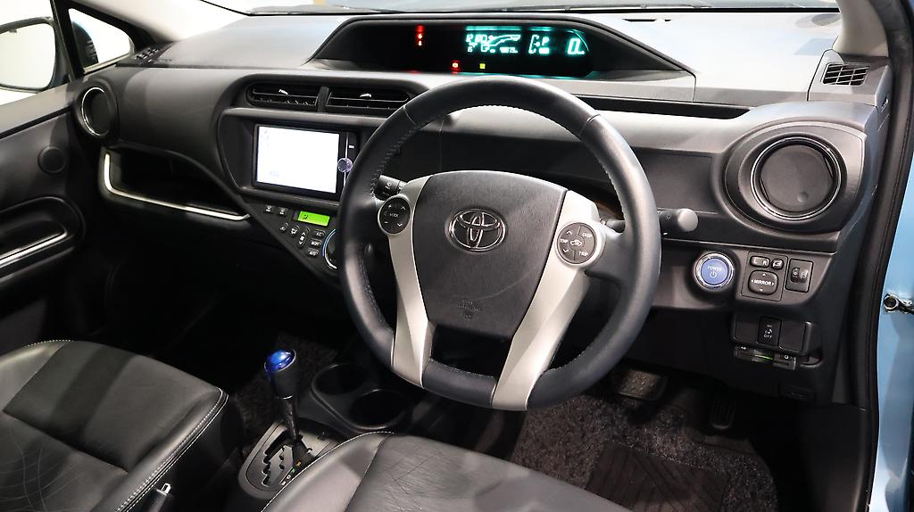 2013 Toyota Aqua Hybrid G Black Soft Leather Selection image 339876