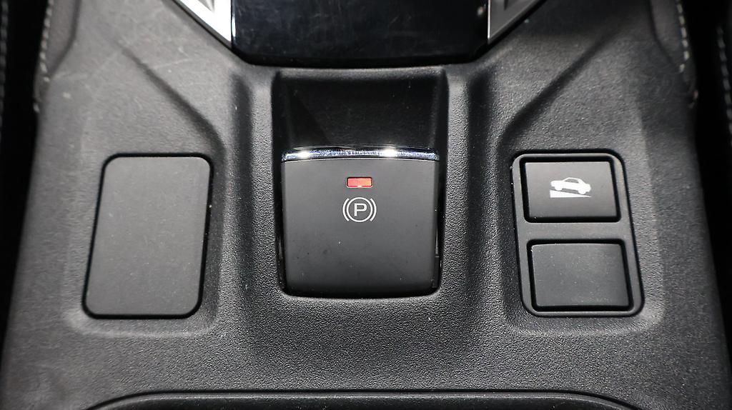 2017 Subaru Impreza Sport 2.0i-S Eyesight image 337778