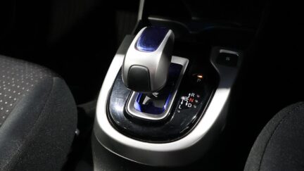 2014 Honda Fit Hybrid F Package image 338616