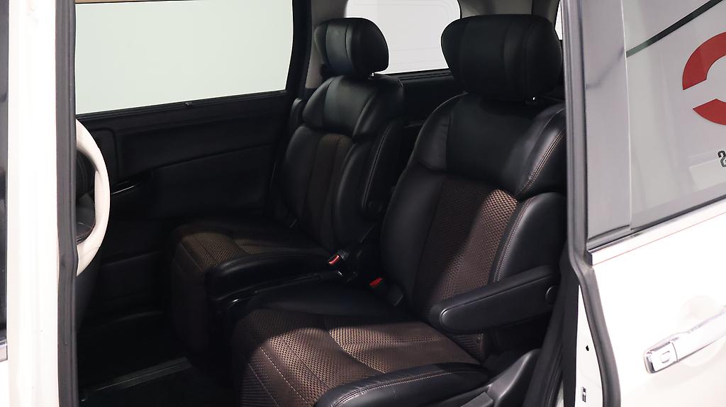 2012 Nissan Elgrand 250 Highway Star Chrome image 337441