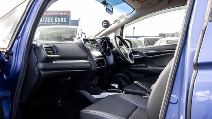 2014 Honda Fit F spec HYBRID image 337179
