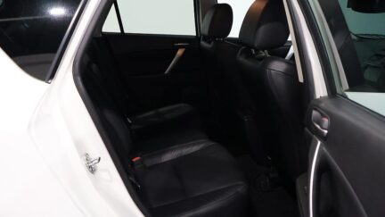 2013 Mazda Axela Sports 20S Skyactiv Advanced Style image 338951