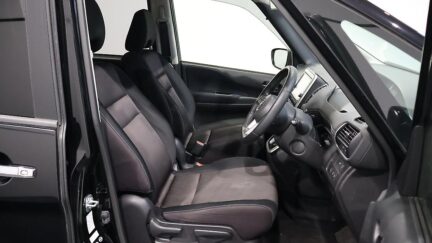 2017 Nissan Serena Highway Star Hybrid image 337400