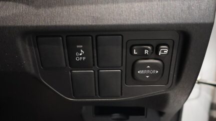 2013 Toyota Prius S Model image 339156