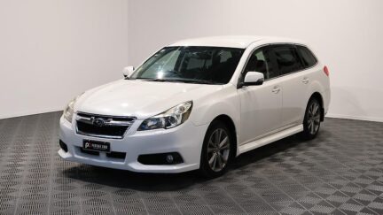 2013 Subaru Legacy Touring Wagon 2.5i B Sport Eyesight G Package AWD image 340560