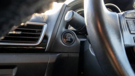 2014 Mazda Axela 15S – 6sp Manual image 336529