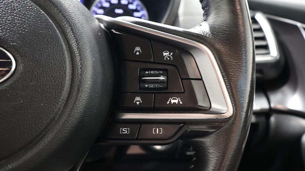 2017 Subaru Impreza Sport 2.0i-S Black Leather Selection image 337497