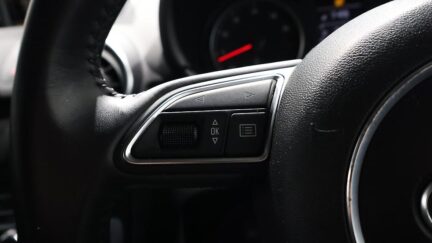 2013 Audi A1 1.4TFSI image 338596