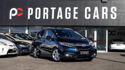 2015 Honda Shuttle Hybrid Z image 337225