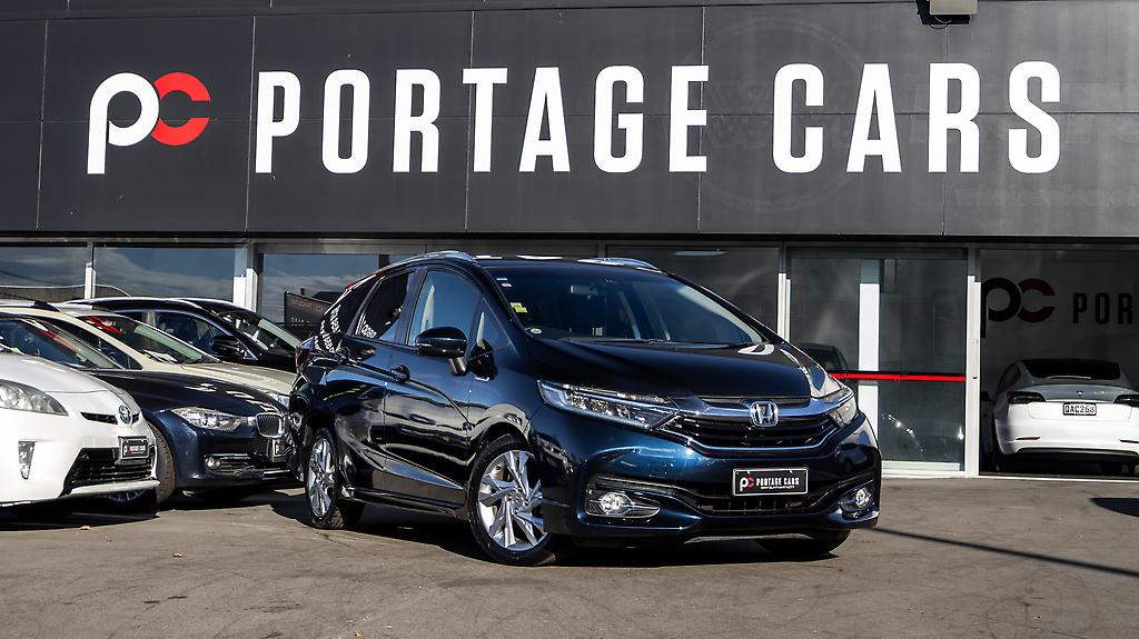 2015 Honda Shuttle Hybrid Z image 337224