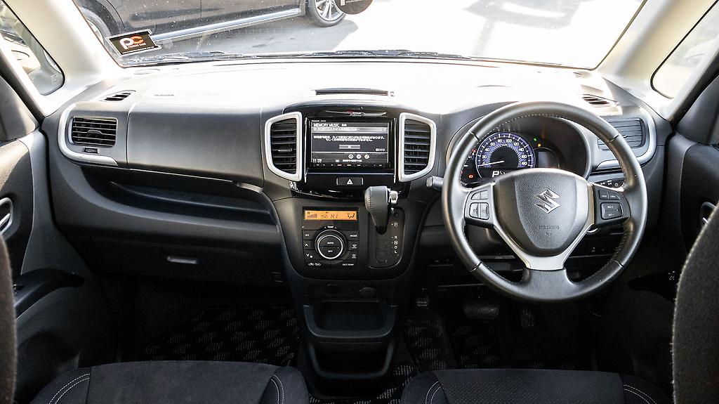2015 Suzuki Solio Black ＆ White Edition Heated seats image 338760