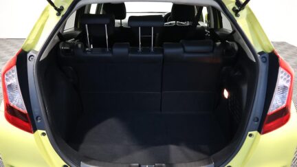 2013 Honda Fit Hybrid L Package image 336757
