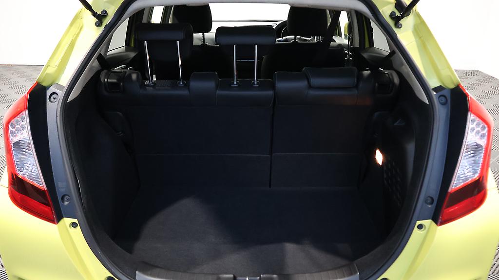 2013 Honda Fit Hybrid L Package image 336757