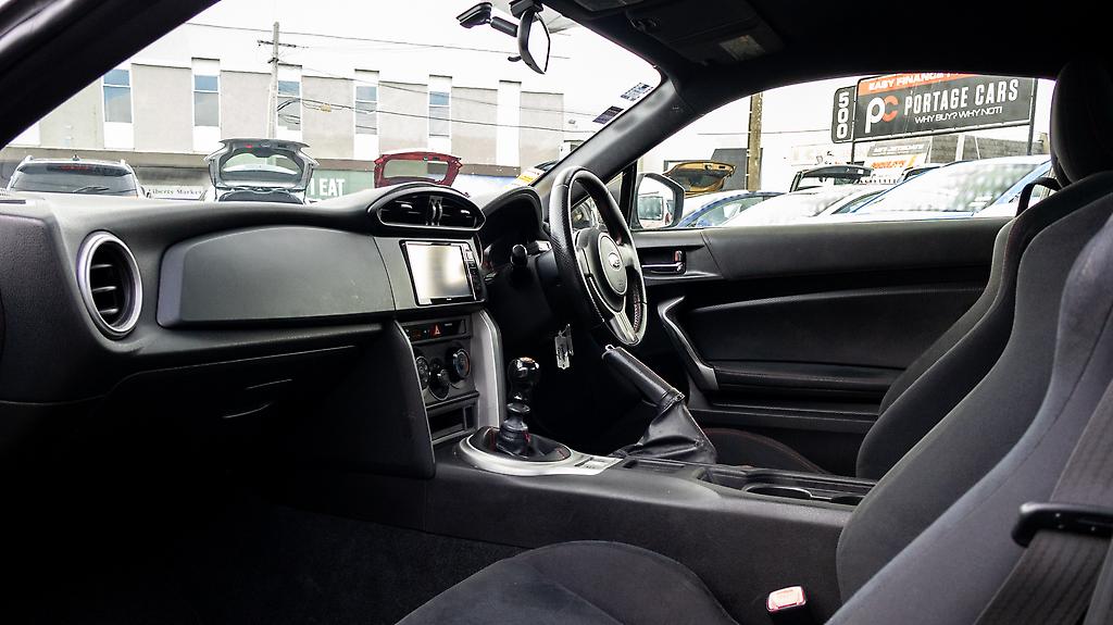 2013 Subaru Brz 6spd Manual sports, Rear sports bar , reverse camera image 338443