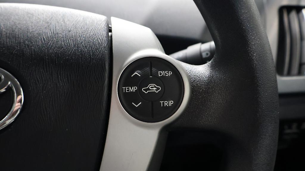 2013 Toyota Prius S Model image 339158