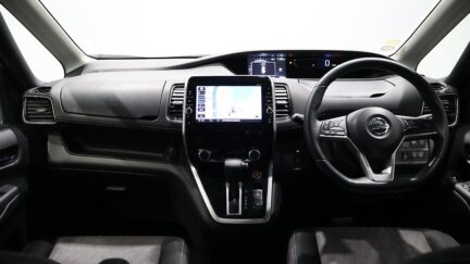 2017 Nissan Serena Highway Star Hybrid image 337401