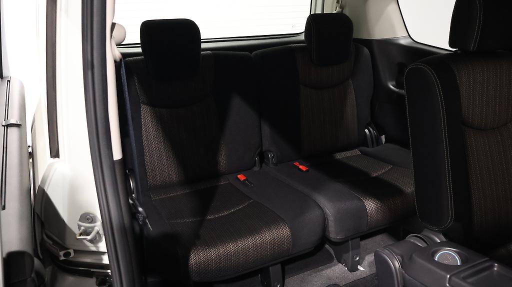 2015 Nissan Serena Hybrid Highway Star S image 340297