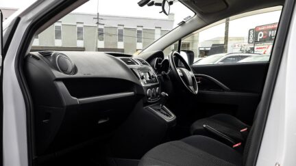 2013 Mazda Premacy 20S Skyactiv 7 Seater image 336425