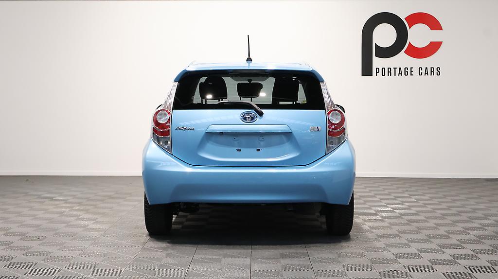 2014 Toyota Aqua Push Button Start image 339413