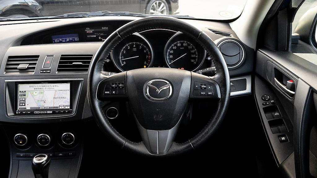 2013 Mazda Axela Sports 15S Sport Edition image 336590