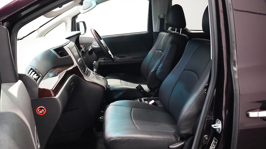 2012 Toyota Vellfire 2.4Z image 338496
