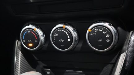 2015 Mazda Demio 13S image 337734