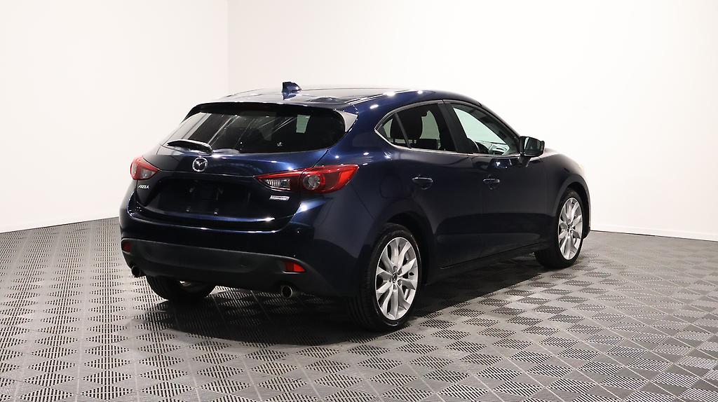 2015 Mazda Axela Sports 20S Touring image 337676