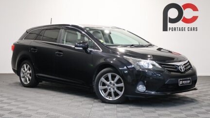2013 Toyota Avensis Wagon Push Start with Cruise Control image 339452