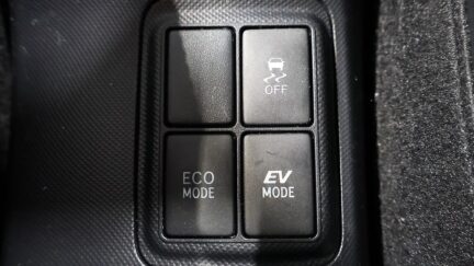 2015 Toyota Aqua G Black Leather Selection image 339292