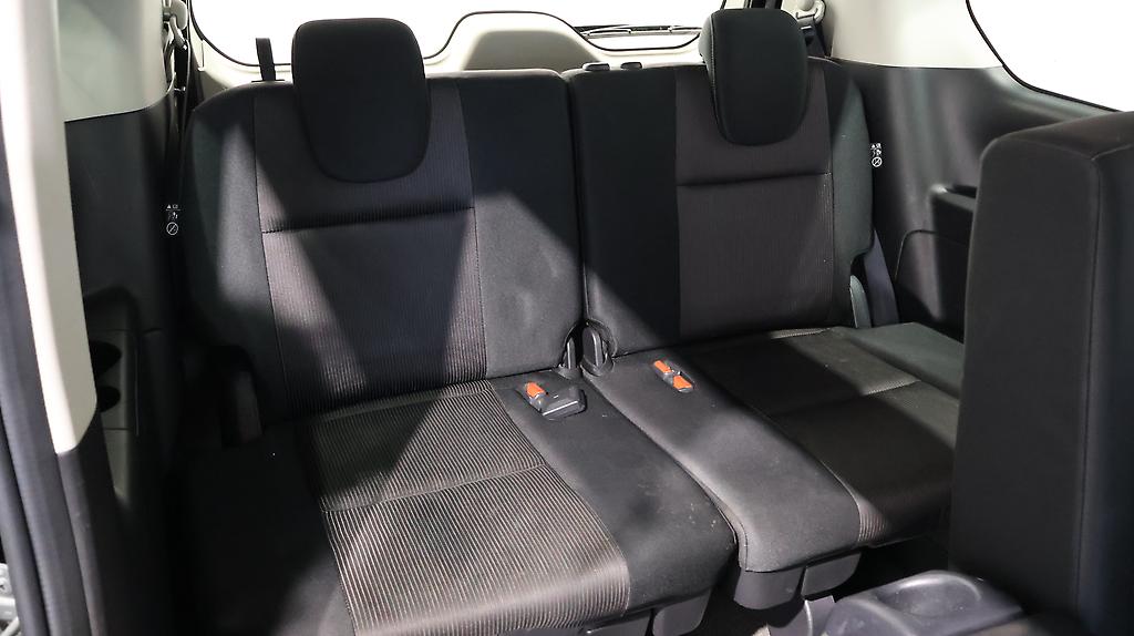 2017 Nissan Serena Highway Star Hybrid image 337398