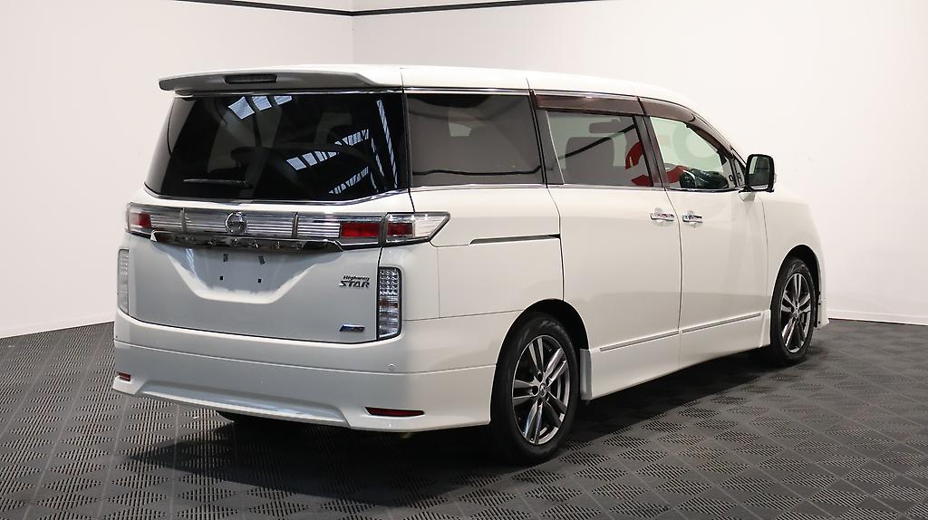 2012 Nissan Elgrand 250 Highway Star Chrome image 337437