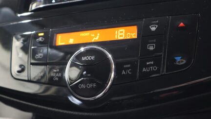 2013 Nissan Serena Hybrid Highway Star S Aero image 336655