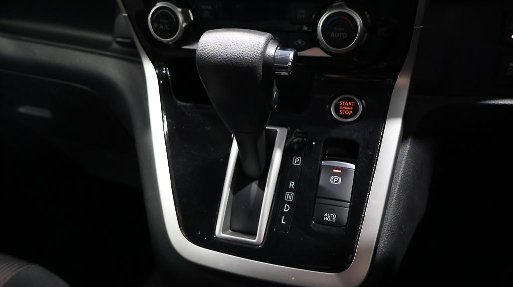 2017 Nissan Serena Highway Star Hybrid image 337404