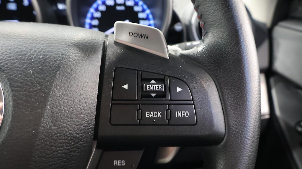 2013 Mazda Axela Sports 20S Skyactiv Advanced Style image 338961