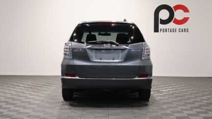 2012 Honda Fit Shuttle Hybrid Smart Selection image 338538