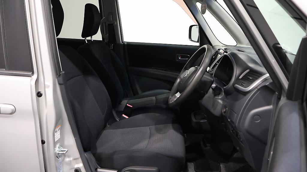 2014 Suzuki Solio X-DJE Smart Key and Reversing Camera image 337949