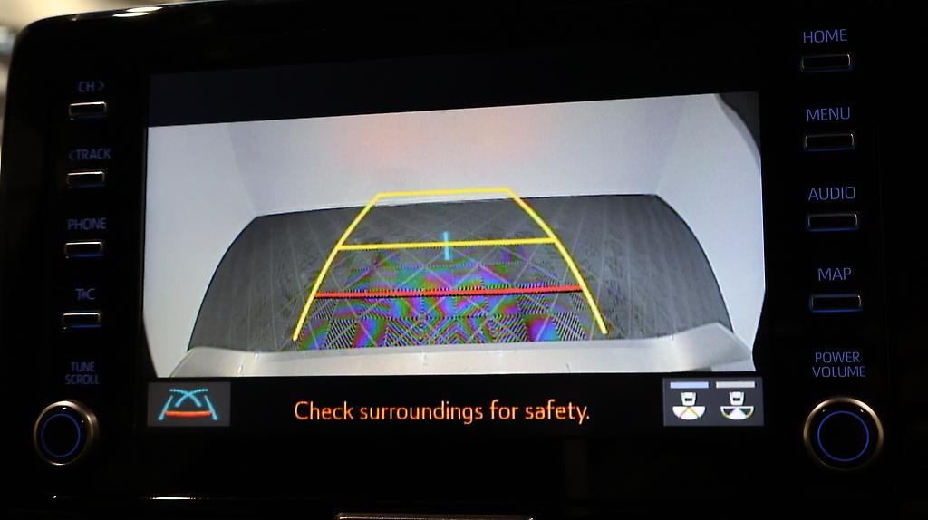2020 Toyota Yaris Push Button Start + Reverse Camera image 340507