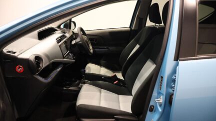 2014 Toyota Aqua Push Button Start image 339415
